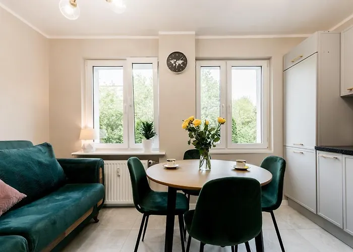 Cali/poznan, Urocze Winogrady Apartmán Poznaň