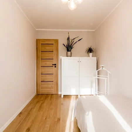 Appartement Cali/poznan, Urocze Winogrady *