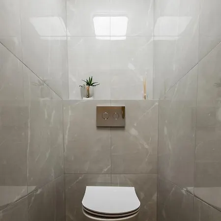 Appartement Cali/poznan, Urocze Winogrady