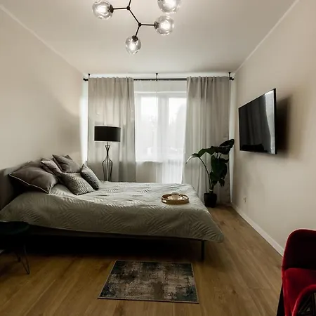 Cali/poznan, Urocze Winogrady Poznań