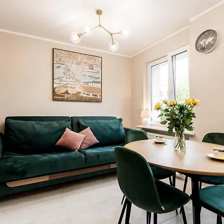 Cali/poznan, Urocze Winogrady Apartmán *