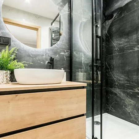 Cali/poznan, Urocze Winogrady * Poznan